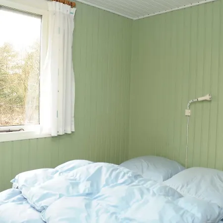 Three-bedroom Holiday In 36 Dom wakacyjny *
